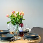 شقة Summer Lofts Premium With Sea View, Parking *