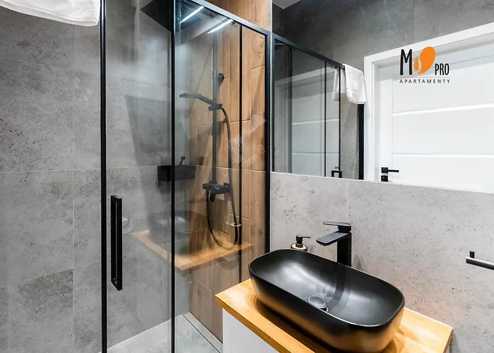 Summer Lofts Premium With Sea View, Parking 尤斯托尼莫斯基