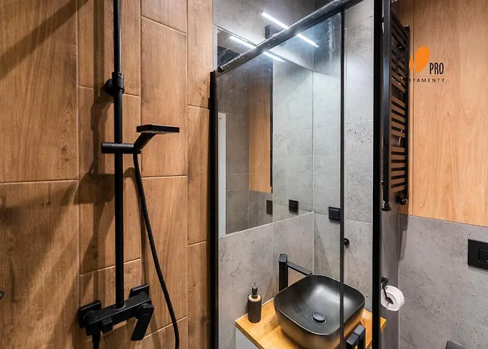 Summer Lofts Premium With Sea View, Parking 尤斯托尼莫斯基